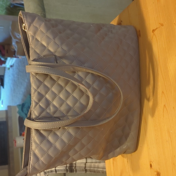 BCBG Paris tote bag - Picture 4 of 10